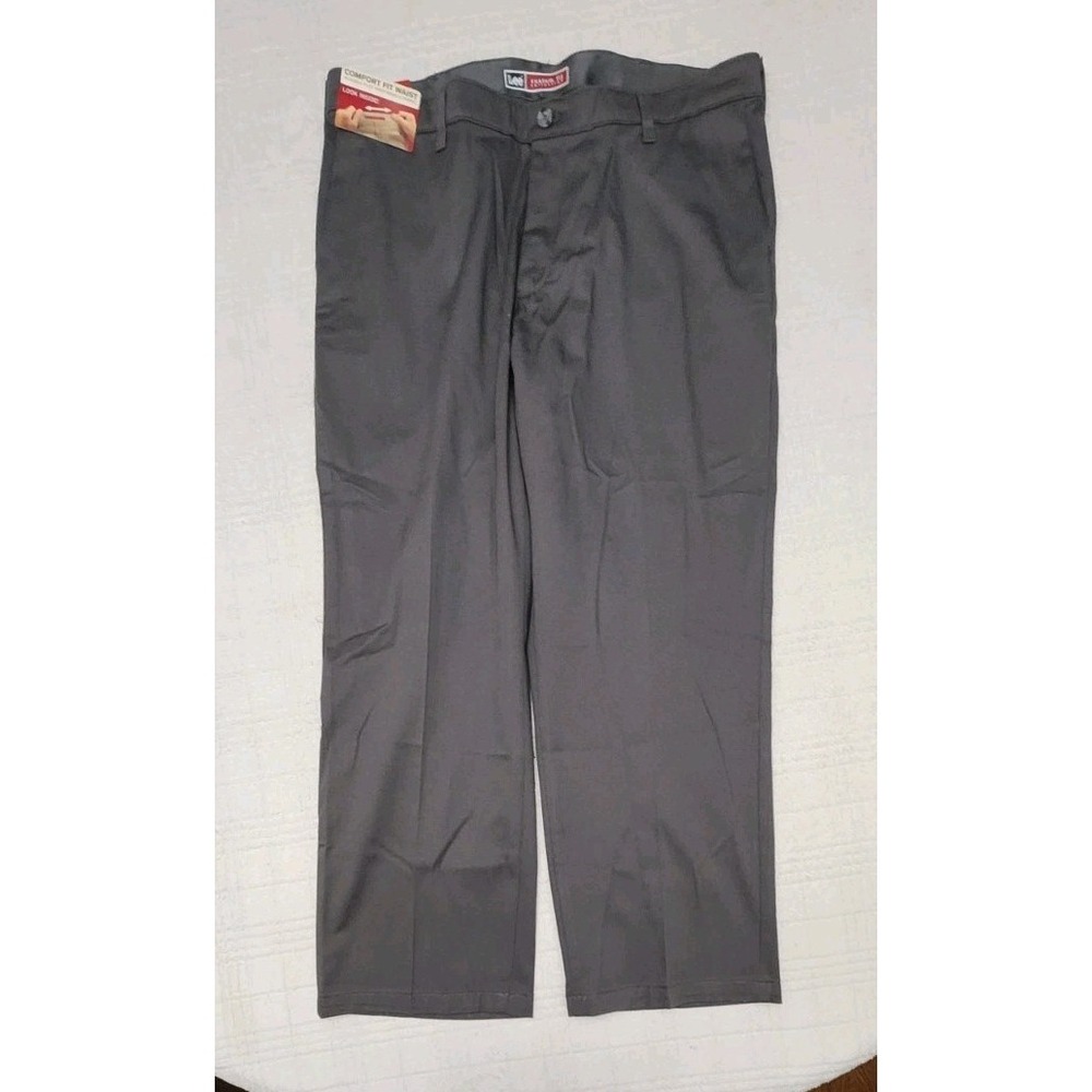 Lee Mens Chino Pants Size 38x29 Gray Custom Relaxed Fit Comfort Waist NWT